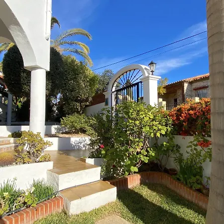 Sandra Al Fresco Apartment