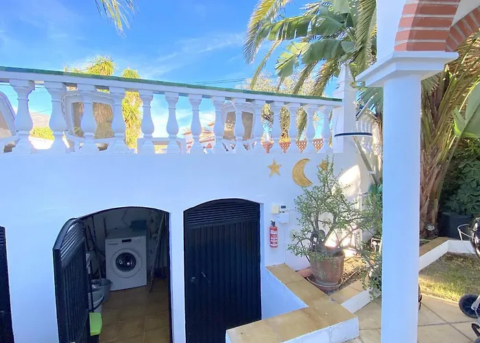 Sandra Al Fresco Apartment Nerja