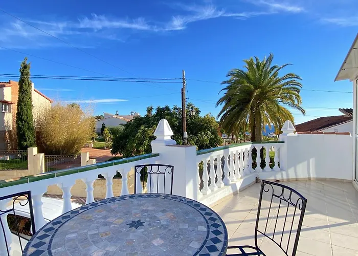 Sandra Al Fresco Нерха